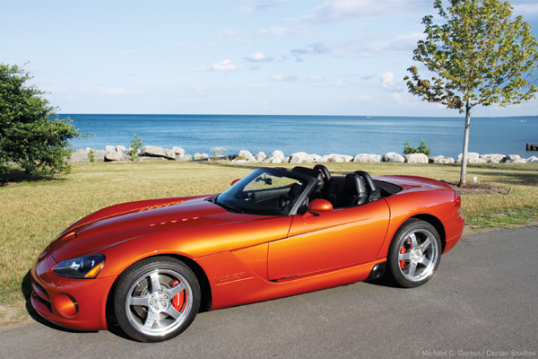 2005_dodge_viper_copperhead.jpg